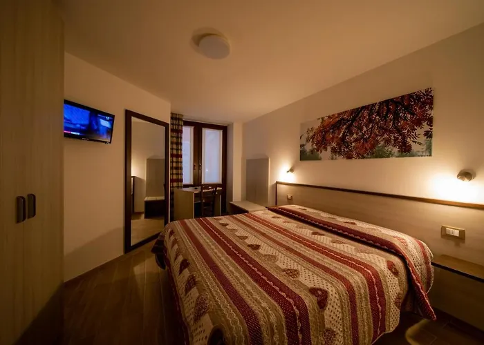 D'hotel A Rosy Gasthof Aosta